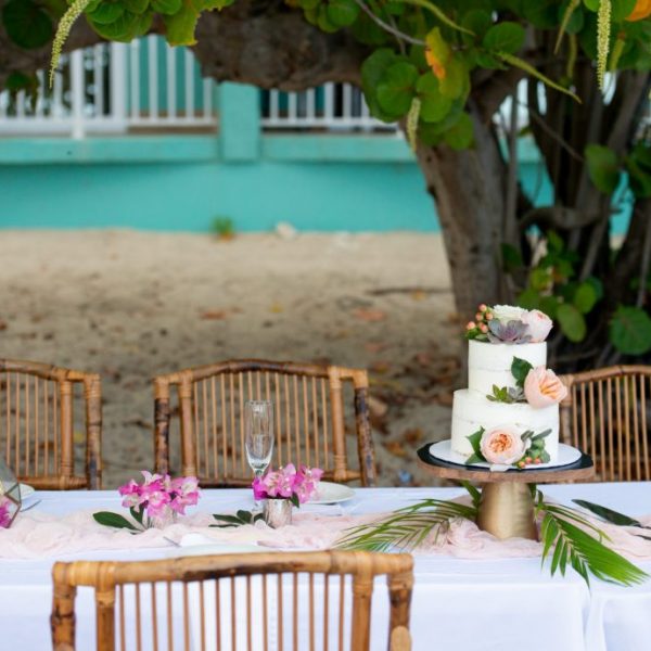 Cake & Champagne, Simple Photography, Island Sweet Stuff, Emerald Beach Resort