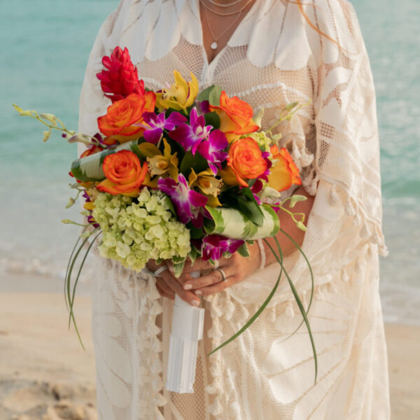 Flowers by Forever Flowers Photos by Crown Images Emerald Beach Elopement